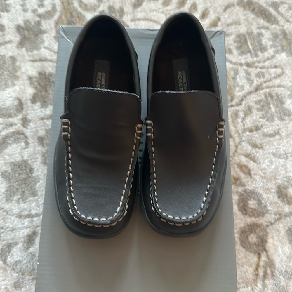 Kenneth Cole boys loafers